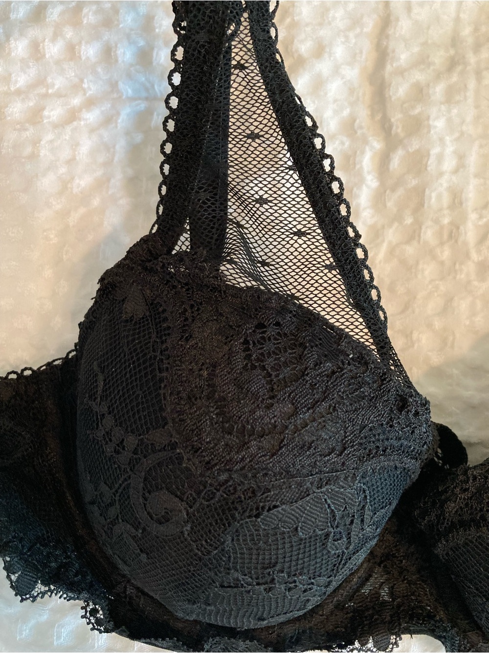 NEW Victoria's Secret Dream Angels Lined Demi Black Lace Underwire Bra 36A - Picture 4 of 8